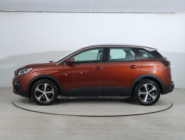 Peugeot 3008  1.2 PureTech 