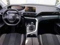 Peugeot 3008  1.2 PureTech 