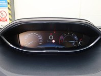Peugeot 3008  1.2 PureTech 