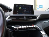 Peugeot 3008  1.2 PureTech 