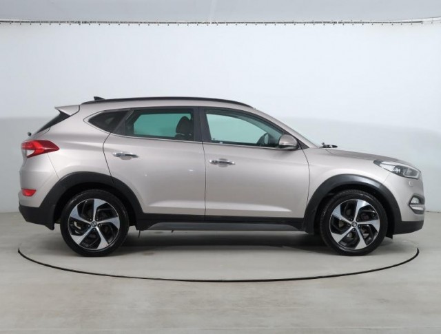 Hyundai Tucson  1.7 CRDi Style