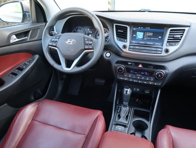 Hyundai Tucson  1.7 CRDi Style