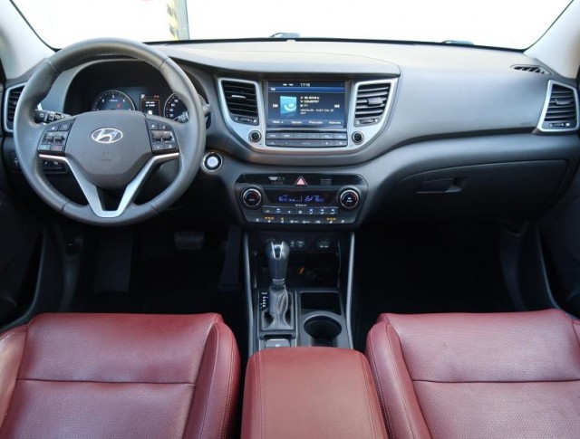 Hyundai Tucson  1.7 CRDi Style
