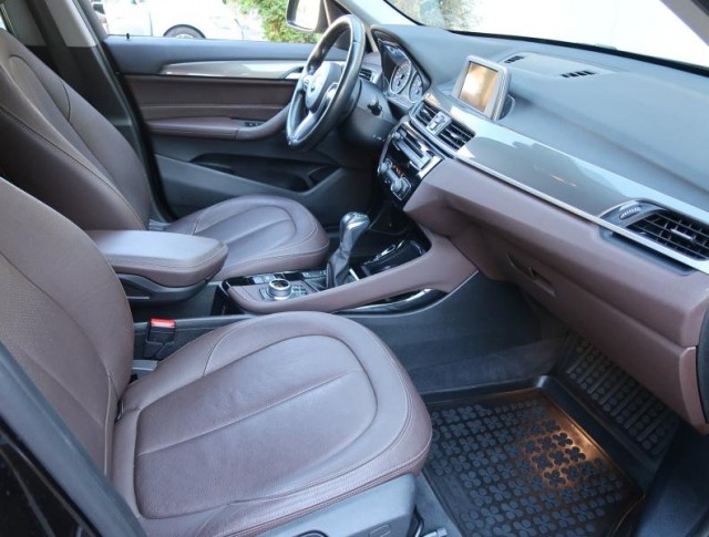 BMW X1  xDrive18d 