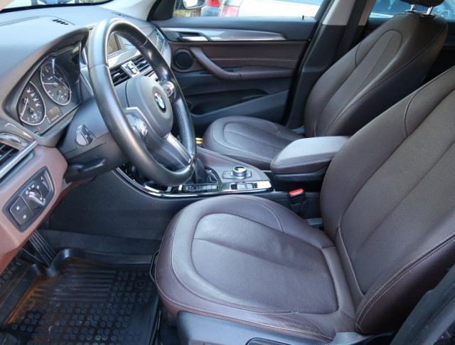 BMW X1  xDrive18d 