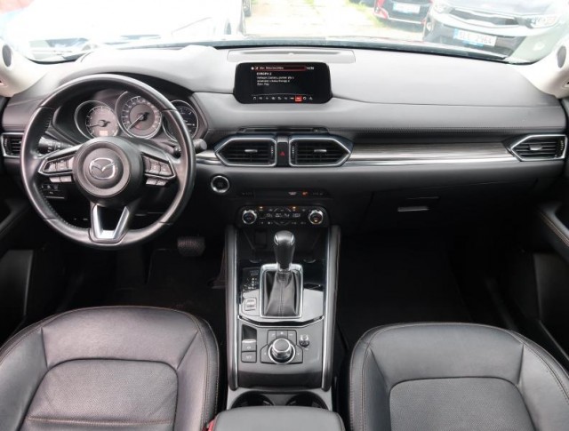 Mazda CX-5  2.5 Skyactiv-G Revolution TOP