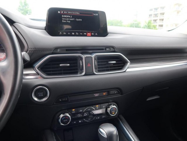 Mazda CX-5  2.5 Skyactiv-G Revolution TOP