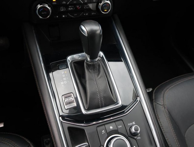 Mazda CX-5  2.5 Skyactiv-G Revolution TOP