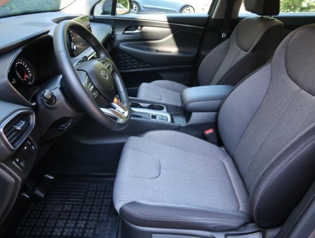 Hyundai Santa Fe  2.2 CRDi 