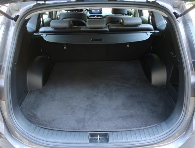 Hyundai Santa Fe  2.2 CRDi 