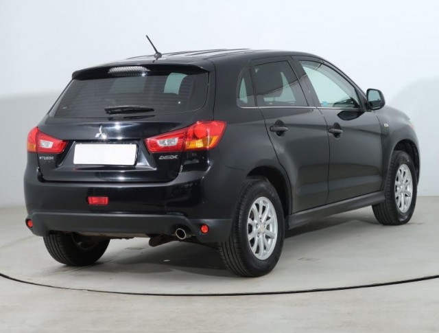 Mitsubishi ASX  1.6 MIVEC Inform