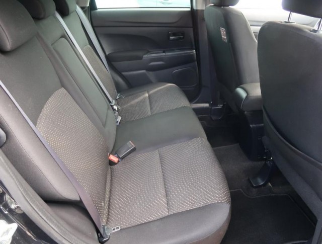 Mitsubishi ASX  1.6 MIVEC Inform