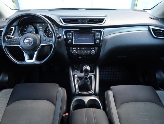 Nissan Qashqai  1.2 DIG-T 