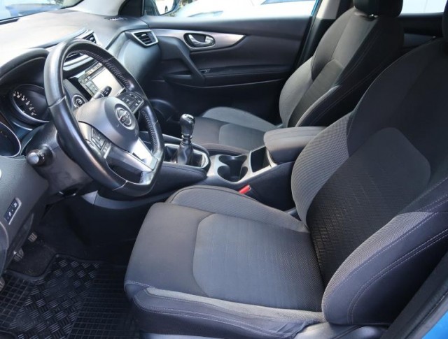 Nissan Qashqai  1.2 DIG-T 