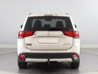 Mitsubishi Outlander  2.0 