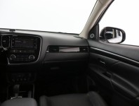 Mitsubishi Outlander  2.0 