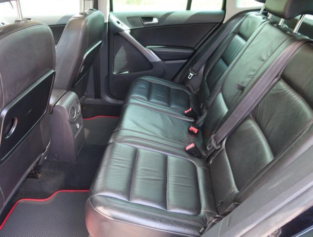 Volkswagen Tiguan  2.0 TDI 