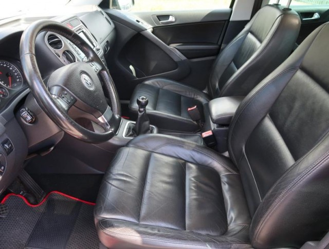 Volkswagen Tiguan  2.0 TDI 