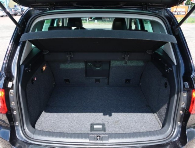 Volkswagen Tiguan  2.0 TDI 