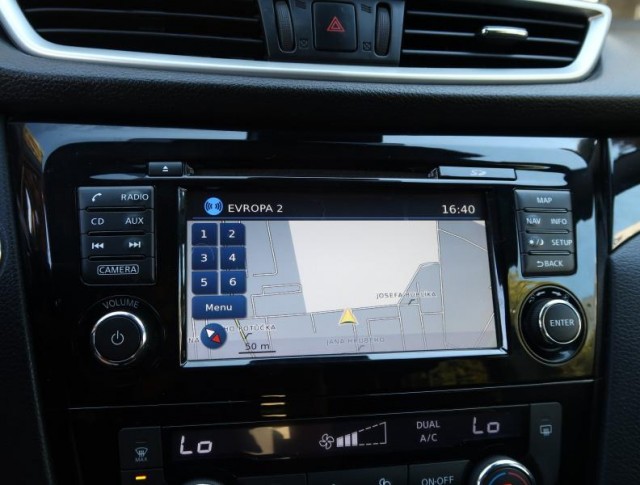 Nissan Qashqai  1.2 DIG-T 