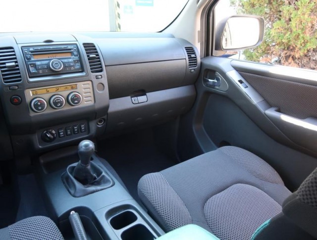 Nissan Navara  2.5 DCi 