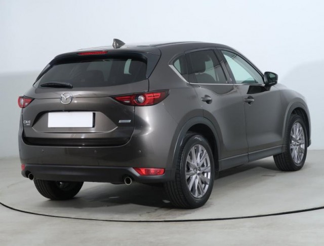 Mazda CX-5  2.5 Skyactiv-G Revolution TOP