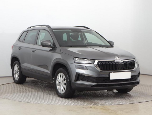 Škoda Karoq  1.5 TSI Fresh
