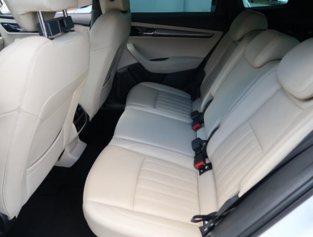 Škoda Karoq  1.5 TSI Style Plus