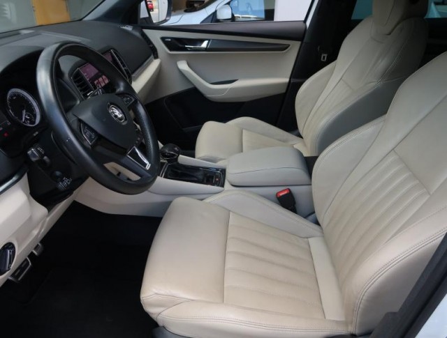 Škoda Karoq  1.5 TSI Style Plus