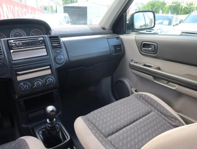 Nissan X-Trail  2.2 dCi 