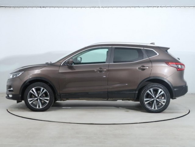 Nissan Qashqai  1.2 DIG-T N-Connecta