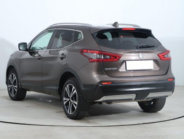 Nissan Qashqai  1.2 DIG-T N-Connecta