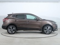Nissan Qashqai  1.2 DIG-T N-Connecta
