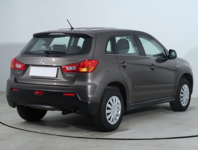 Mitsubishi ASX  1.6 MIVEC 
