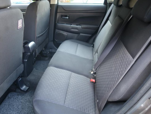 Mitsubishi ASX  1.6 MIVEC 