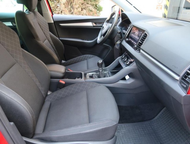 Škoda Karoq  1.5 TSI 