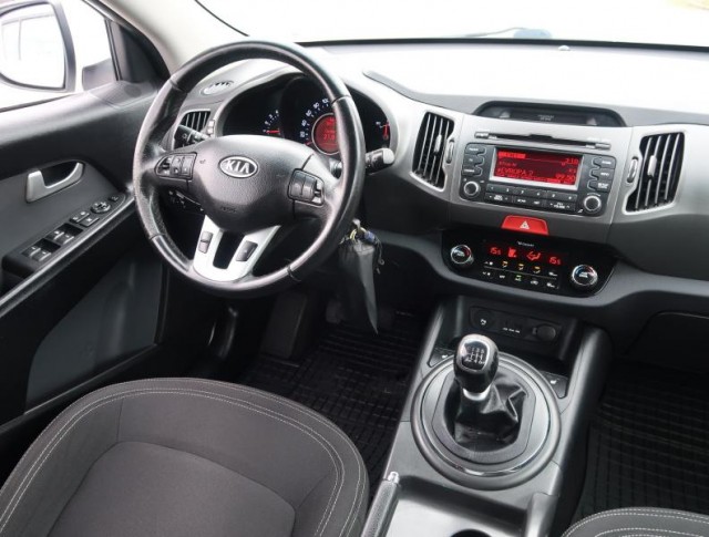 Kia Sportage  1.7 CRDi 