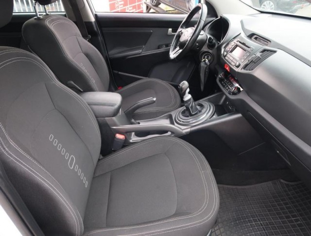 Kia Sportage  1.7 CRDi 