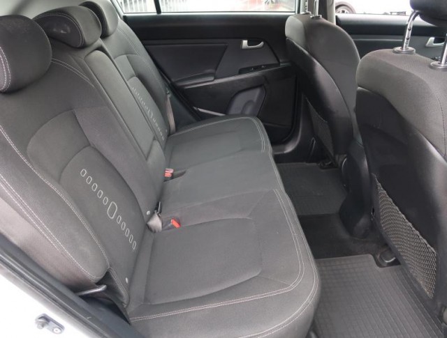 Kia Sportage  1.7 CRDi 