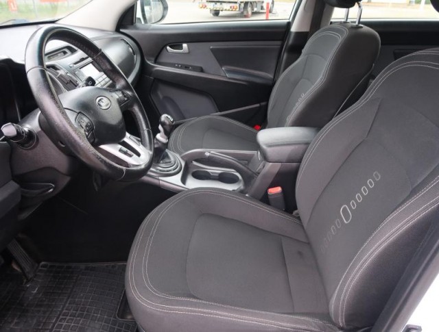 Kia Sportage  1.7 CRDi 