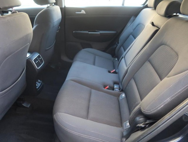 Kia Sportage  1.7 CRDi 