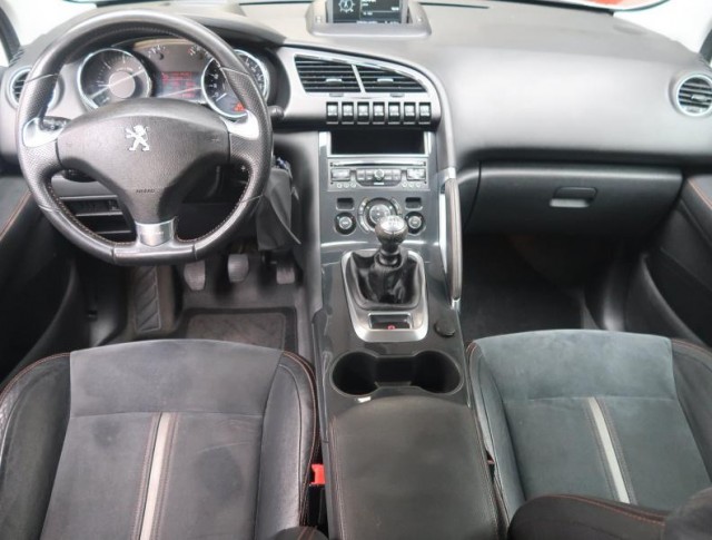 Peugeot 3008  1.6 BlueHDi 