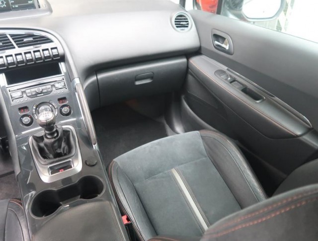 Peugeot 3008  1.6 BlueHDi 