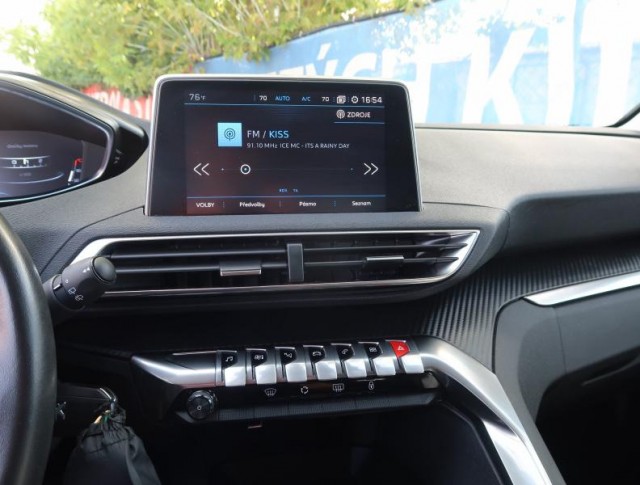 Peugeot 5008  PureTech 130 