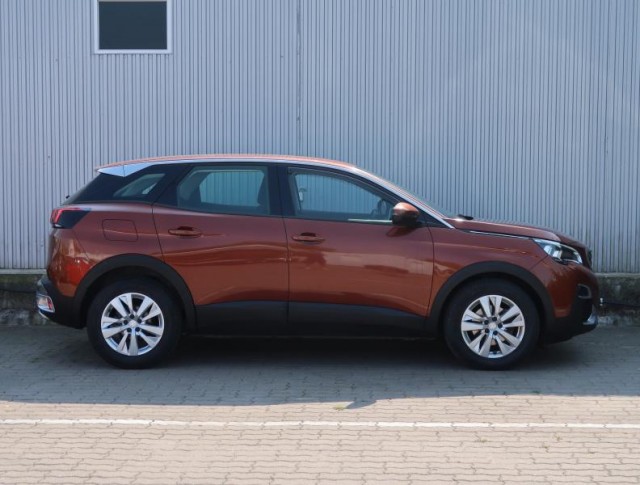 Peugeot 3008  1.6 BlueHDi 