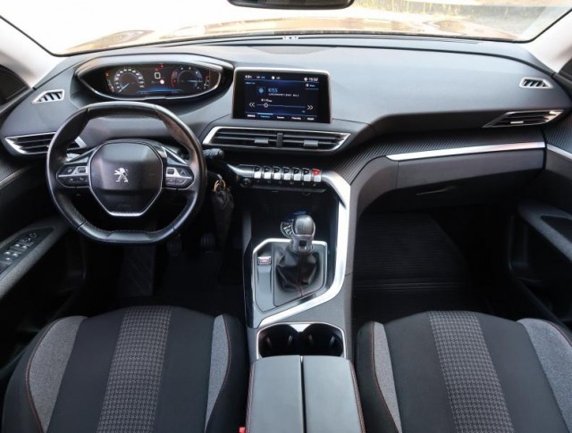 Peugeot 3008  1.6 BlueHDi 