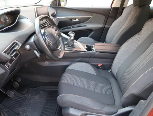 Peugeot 3008  1.6 BlueHDi 