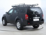 Nissan Pathfinder  2.5 dCi 