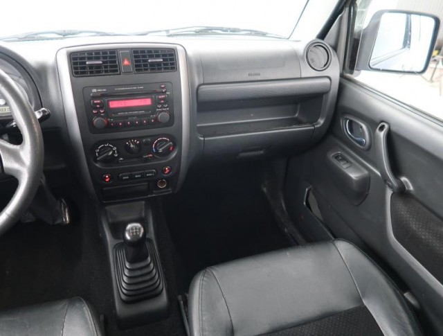 Suzuki Jimny  1.3 16V 