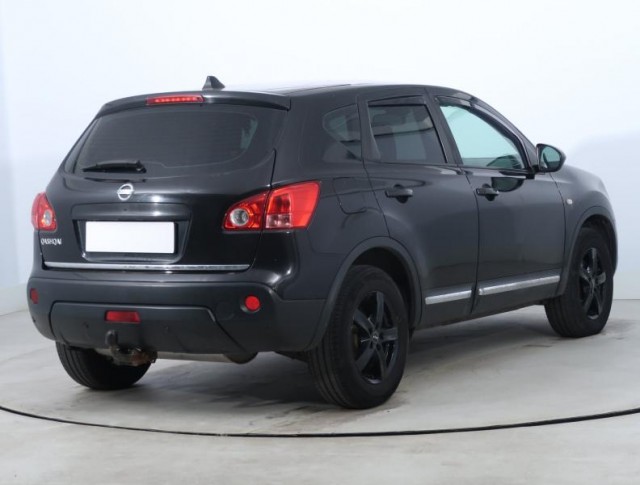 Nissan Qashqai  2.0 